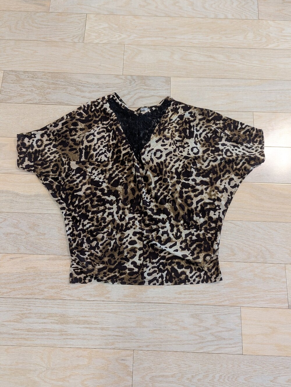 Leopard Print V-Neck Women's Top - Brown